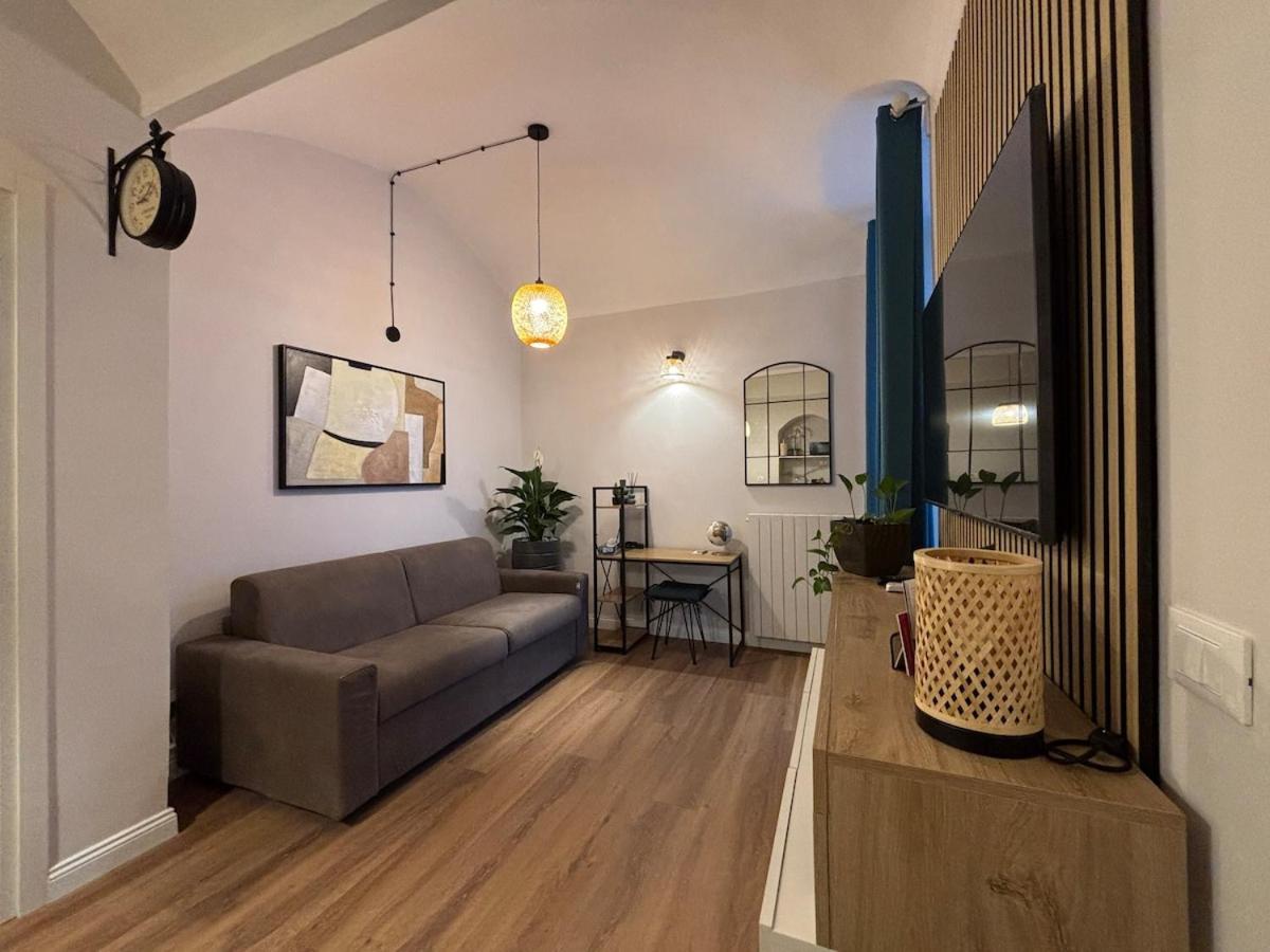 Apartamento Binario 5, A Due Passi Da Porta Nuova E Dal Centro Turín